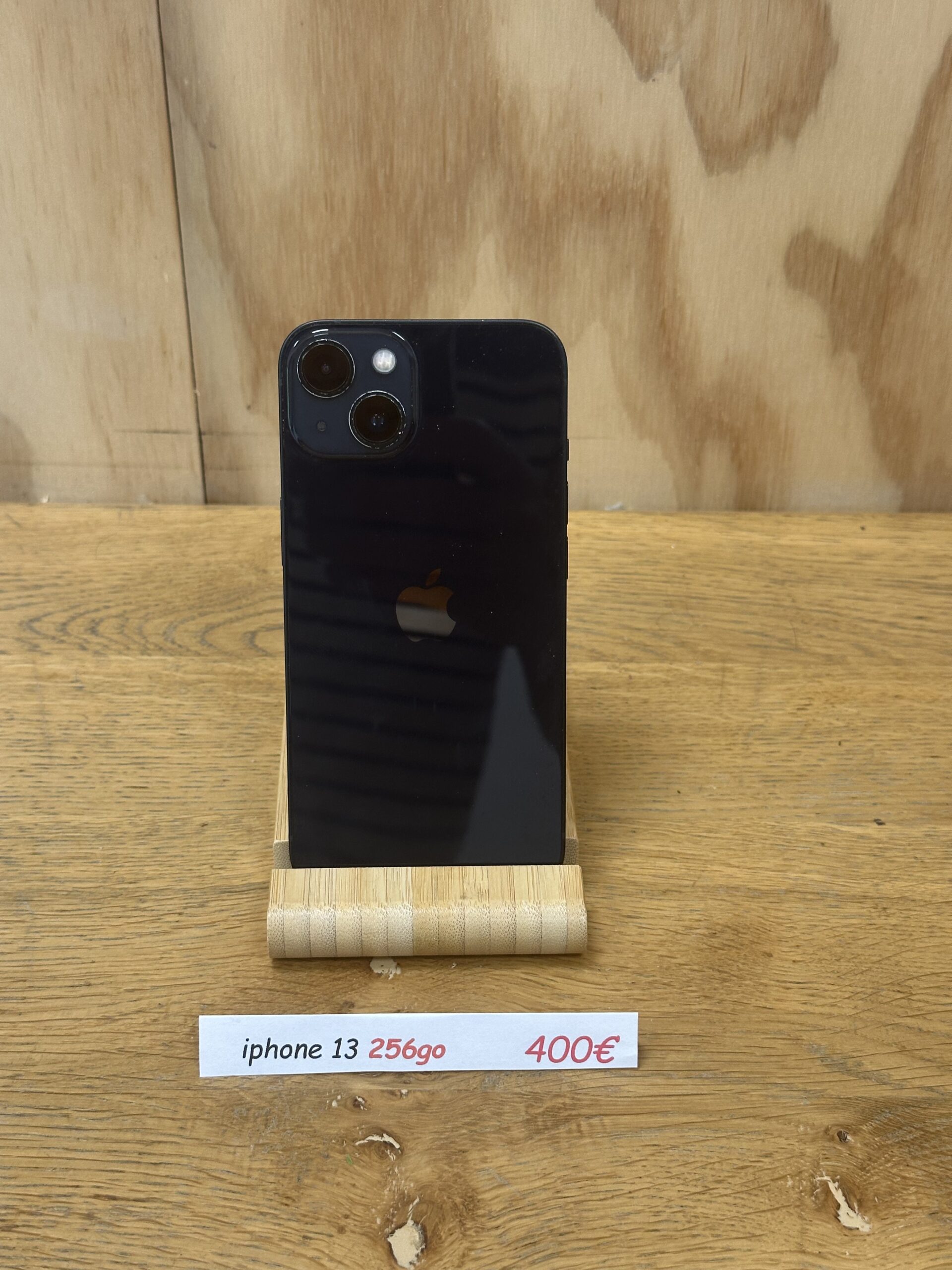 iPhone 13 256go